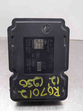 Load image into Gallery viewer, ABS ANTI-LOCK BRAKE PUMP C250 C300 C350 C63 2012 12 - NW327718

