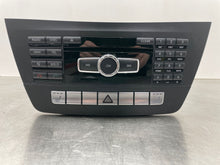 Load image into Gallery viewer, RADIO Mercedes-Benz C250 C300 C350 C63 2012 12 - NW328445
