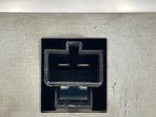 Load image into Gallery viewer, Radio Cadillac Deville 2003 - NW134396

