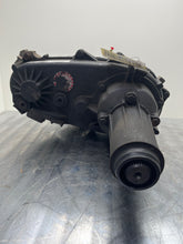 Load image into Gallery viewer, TRANSFER CASE Dakota Durango 2001 01 2002 02 2003 03 2004 04 - NW328590
