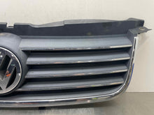 Load image into Gallery viewer, GRILL Passat 2001 01 2002 02 2003 03 2004 04 05 Upper - NW328228
