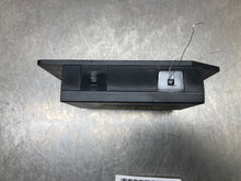 Load image into Gallery viewer, THEFT LOCKING COMPUTER VW Passat 2001 01 02 03 04 05 - NW327883
