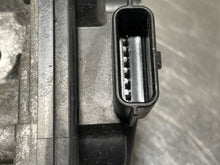 Load image into Gallery viewer, THROTTLE BODY Altima Quest Murano JX35 Pathfinder 2007 07 08 09 10 - 15 - NW329164
