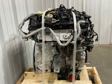 Load image into Gallery viewer, Engine Motor  BMW 330I 2017 - NW329751
