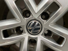 Load image into Gallery viewer, Wheel Rim Volkswagen Touareg 2012 - NW330611
