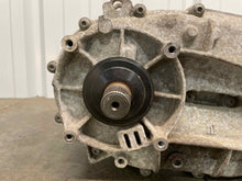 Load image into Gallery viewer, Transfer Case Volkswagen Touareg 2012 - NW330446
