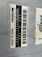 Load image into Gallery viewer, ABS COMPUTER Lexus SC300 SC400 1992 92 93 94 95 - NW33926
