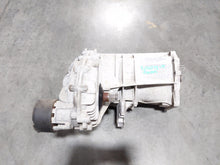 Load image into Gallery viewer, TRANSFER CASE Porsche Cayenne 11 12 13 14 15 16 17 18 - NW331377
