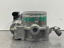 Load image into Gallery viewer, THROTTLE BODY Vw Beetle Jetta Rabbit 05 - 07 - NW331379
