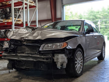 Load image into Gallery viewer, AC COMPRESSOR Volvo XC60 XC70 S60 2007 07 2008 08 2009 09 2010 10 11 12 - NW330845
