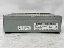 Load image into Gallery viewer, Radio Audi A8 Q7 S8 2005 05 2006 06 2007 07 2008 08 2009 09 - NW136176
