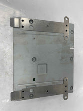 Load image into Gallery viewer, Radio Audi A8 Q7 S8 2005 05 2006 06 2007 07 2008 08 2009 09 - NW136176
