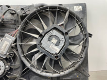 Load image into Gallery viewer, RADIATOR FAN ASSEMBLY Audi Q7 2007 07 2008 08 2009 09 2010 10 - NW63685
