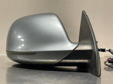 Load image into Gallery viewer, SIDE VIEW DOOR MIRROR Audi Q7 2007 07 2008 08 2009 09 Right - NW51635

