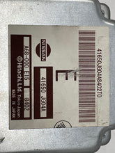 Load image into Gallery viewer, TRANSFER CASE Computer Rogue 2008 08 2009 09 10 11 12 13 - NW32045
