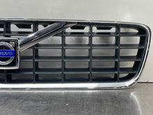 Load image into Gallery viewer, GRILLE Volvo S60 2001 01 2002 02 2003 03 2004 04 - NW98776
