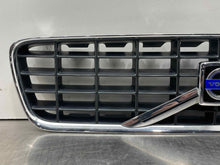 Load image into Gallery viewer, GRILLE Volvo S60 2001 01 2002 02 2003 03 2004 04 - NW98776
