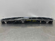 Load image into Gallery viewer, GRILLE Volvo S60 2001 01 2002 02 2003 03 2004 04 - NW98776
