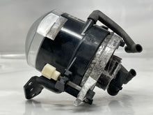 Load image into Gallery viewer, Fog Light BMW 335i 645i 328i 525i 2004 04 2005 05 06 07 08 09 10 11 Right - NW331798
