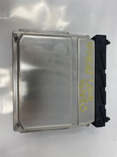 Load image into Gallery viewer, ECU ECM COMPUTER Volvo S60 V70 S80 XC90 2002 02 03 - 04 - NW63027
