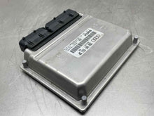 Load image into Gallery viewer, ECU ECM COMPUTER Audi A4 Passat 1999 99 2000 00 01 02 - NW331715
