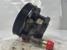 Load image into Gallery viewer, Power Steering Pump  FORD F250SD PICKUP 2005 - NW162729
