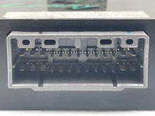 Load image into Gallery viewer, THEFT LOCKING COMPUTER Toyota Camry 02 03 04 05 06 - NW332325
