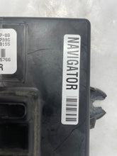 Load image into Gallery viewer, TRANSFER CASE CONTROL MODULE COMPUTER Lincoln Navigator 08 09 - NW27719
