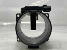 Load image into Gallery viewer, Mass Air Flow Sensor Meter MAF E150 Van E250 Van E350SD Van 99-08 - NW4546
