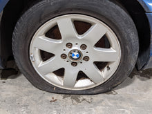 Load image into Gallery viewer, WHEEL BMW 320i 323i 325i 330i 99 00 01 02 03 04 05 06 - NW333790
