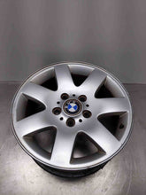 Load image into Gallery viewer, WHEEL BMW 320i 323i 325i 330i 99 00 01 02 03 04 05 06 - NW333790
