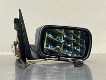 Load image into Gallery viewer, SIDE VIEW DOOR MIRROR 320i 325ci 325i 330ci 330i 330xi 03-05 Right - NW333152
