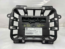 Load image into Gallery viewer, ROOF GLASS CONTROL MODULE COMPUTER EOS 10 11 12 13 14 - NW38698
