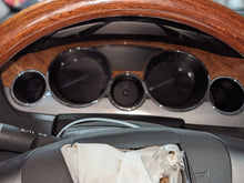 Load image into Gallery viewer, Speedometer Cluster Buick Enclave 2008 - NW333653
