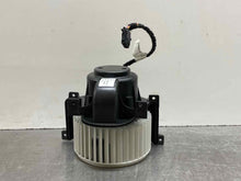 Load image into Gallery viewer, FRONT A/C HEATER BLOWER MOTOR Audi Q7 11 12 13 14 15 - NW275582
