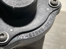 Load image into Gallery viewer, Throttle Body  EXPEDITION 2014 - NW334165
