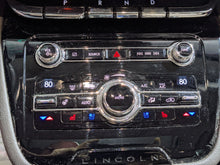 Load image into Gallery viewer, Radio  CORSAIR 2020 - NW334049
