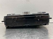 Load image into Gallery viewer, Radio  CORSAIR 2020 - NW334049
