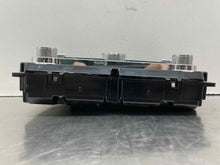Load image into Gallery viewer, Radio  CORSAIR 2020 - NW334049

