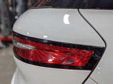 Load image into Gallery viewer, Tail Lamp Light  CORSAIR 2020 - NW334168
