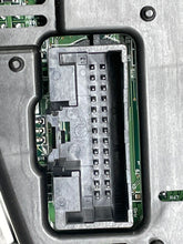 Load image into Gallery viewer, Speedometer Cluster Lincoln MKZ 2010 - NW159184
