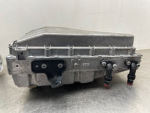 Load image into Gallery viewer, Inverter Volkswagen Touareg 2012 - NW334278
