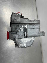 Load image into Gallery viewer, AC Compressor Volkswagen Touareg 2012 - NW334267
