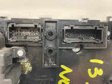 Load image into Gallery viewer, Temperature Controls  VOLVO XC90 2013 - NW101721
