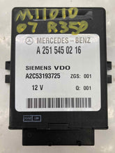 Load image into Gallery viewer, SUSPENSION CONTROL MODULE COMPUTER R320 R350 R500 R63 08-12 - NW36445
