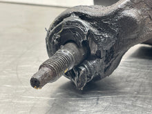 Load image into Gallery viewer, Steering Gear Rack Cadillac Escalade 2003 - NW335252
