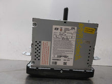 Load image into Gallery viewer, Radio Hyundai Sonata 2013 - NW335861
