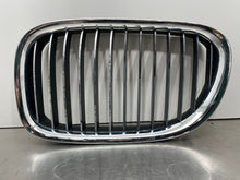 Load image into Gallery viewer, GRILLE 740i 740il 750 HYBRID 750i 750il 760li Active 7 Alpina 09-12 Left - NW336517
