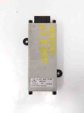 Load image into Gallery viewer, AMPLIFIER Mercedes-Benz ML320 ML350 ML550 ML63 2008 08 - NW138842

