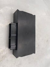 Load image into Gallery viewer, Computer Cadillac Seville 2002 - NW27848
